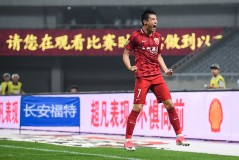 泰山队6-0国安，京鲁大战争议判罚成闹剧